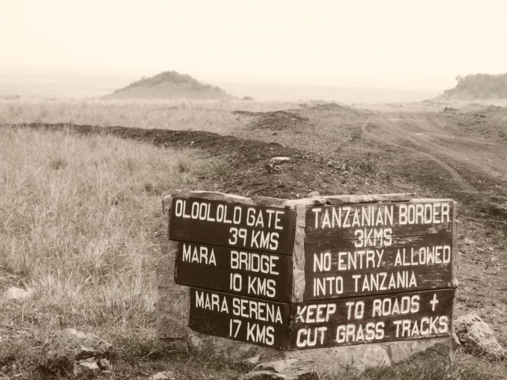serengeti masai mara border